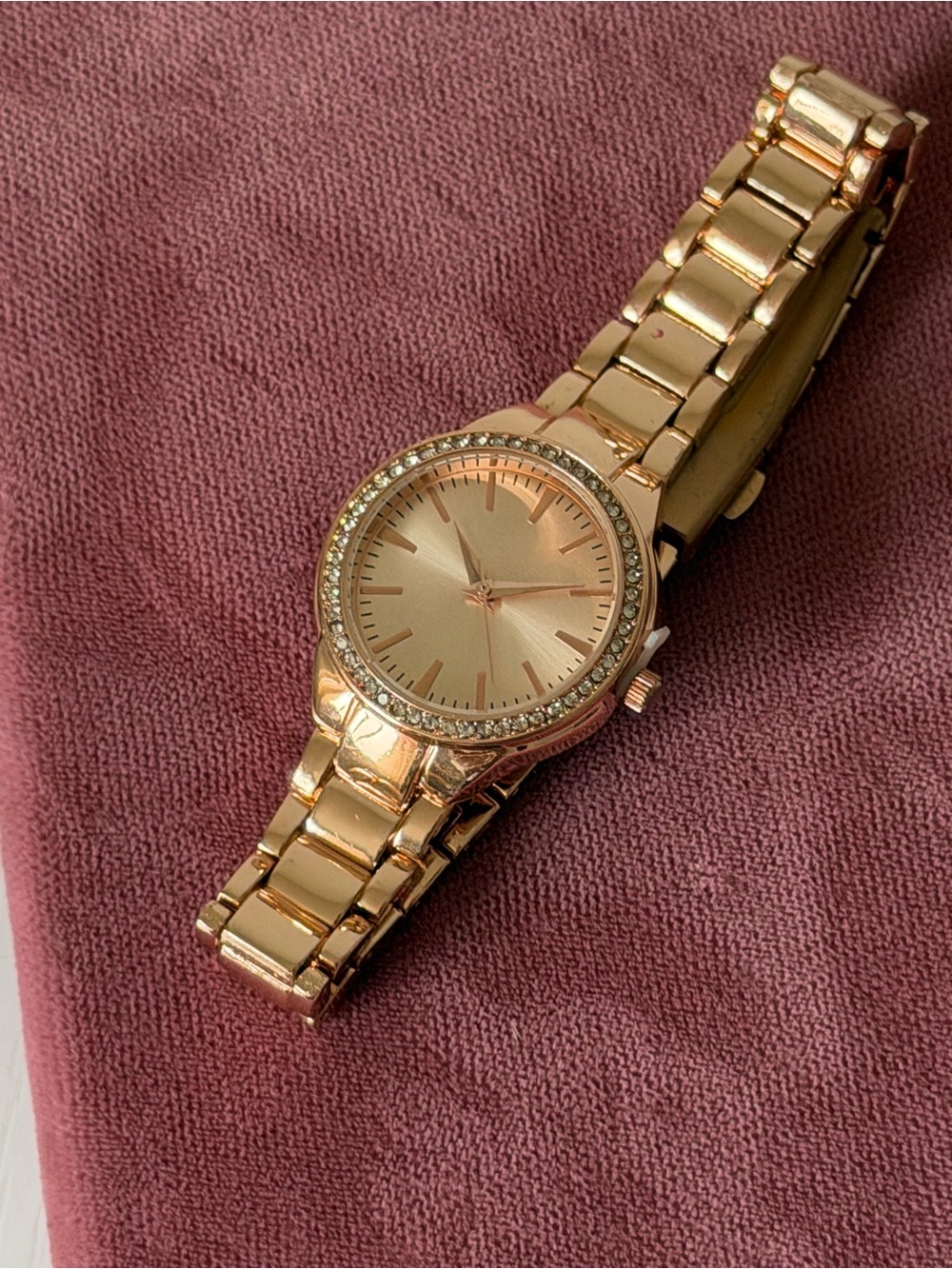 Women’s Rose Gold Tone Watch Rhinestone Bezel Elegant Bracelet Quartz